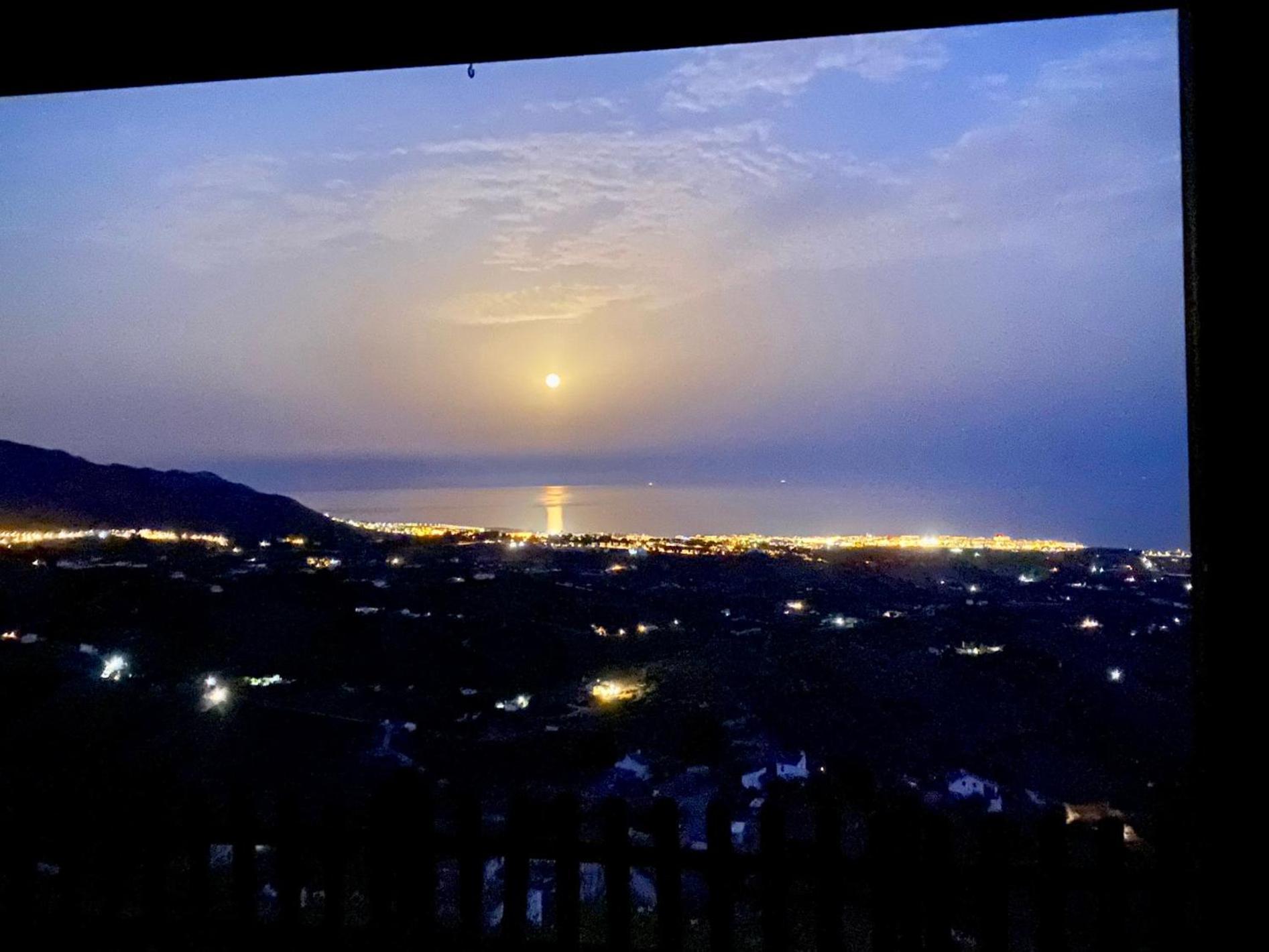 Vela Luka Frigiliana Villa Eksteriør bilde